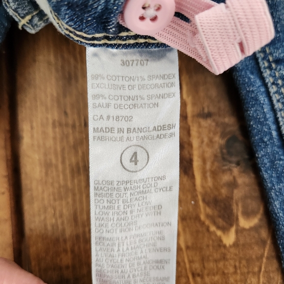 Levi’s Little Girls Blue Wash Jeans | Size 4 - Picture 9 of 9